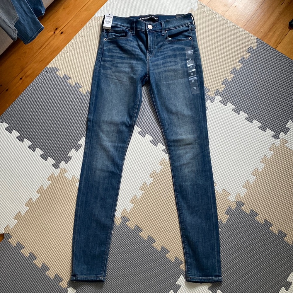Express Mid Rise Skinny Jeans